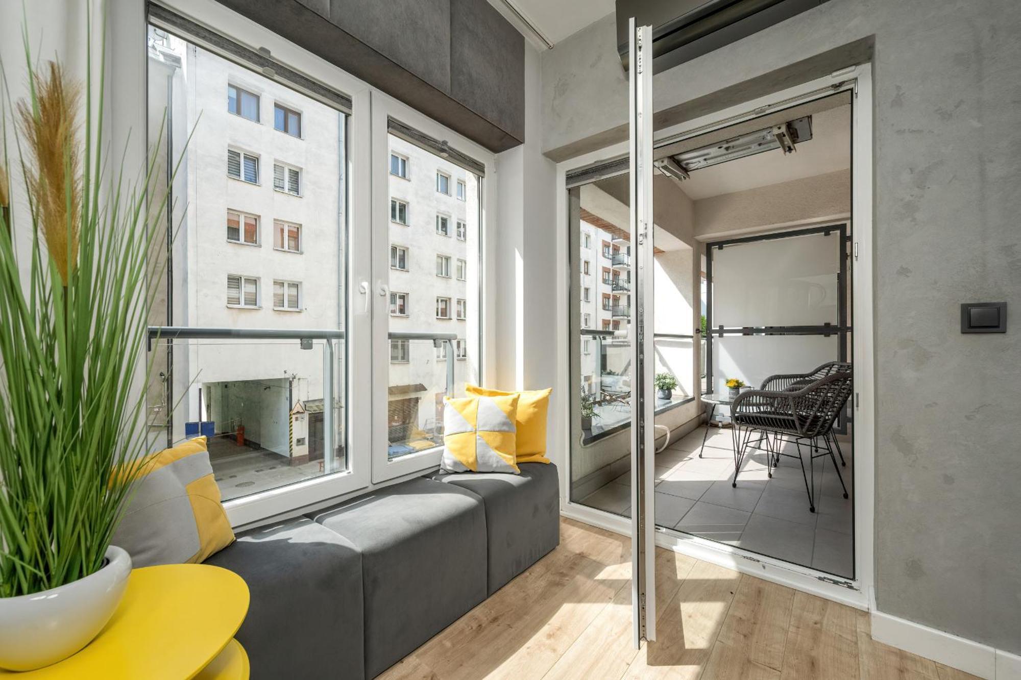 Kosciuszki W Centrum Parking By Renters Prestige Apartment Wroclaw